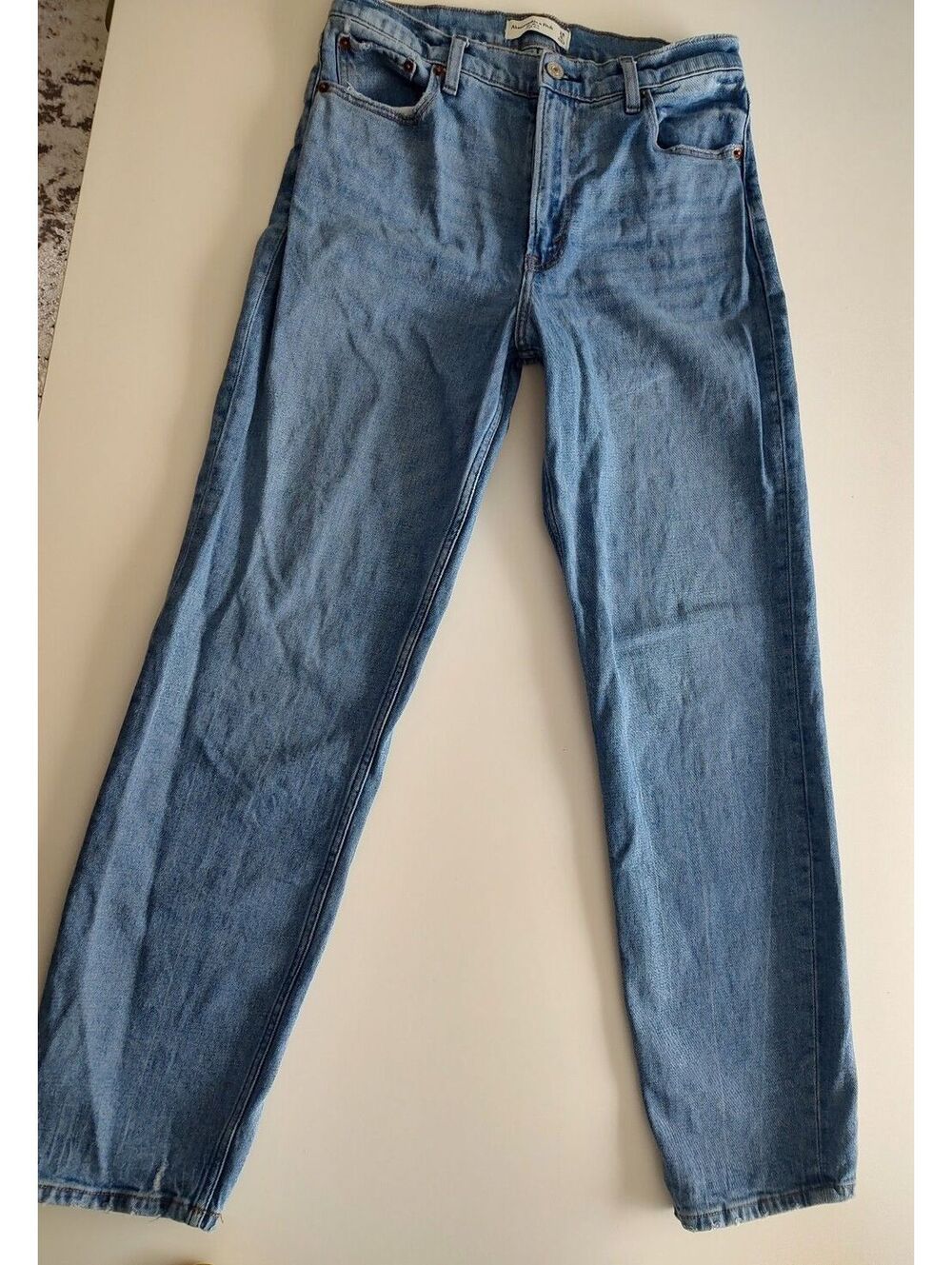 Abercrombie & Fitch Women's The Mom High Rise Blue Denim Jeans Size 28/6L